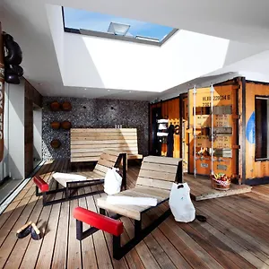 **** Hotel 25hours Altes Hafenamt Tyskland