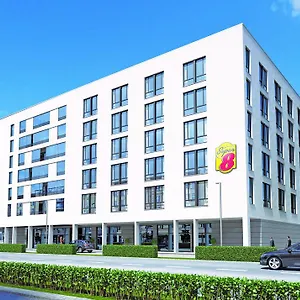 *** Hotel Super 8 By Wyndham West Tyskland
